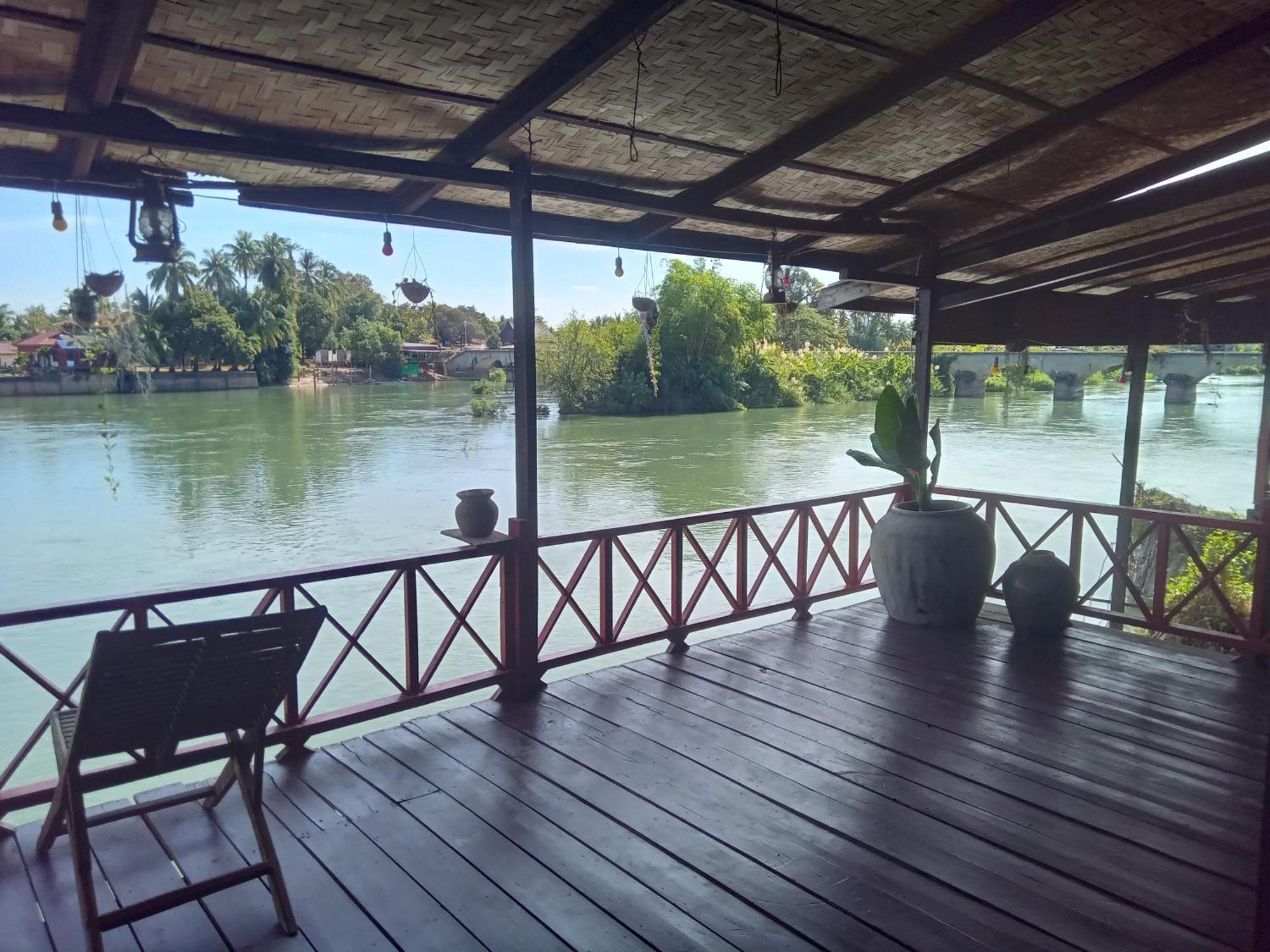 Friendship Guest House Don Det Ngoại thất bức ảnh
