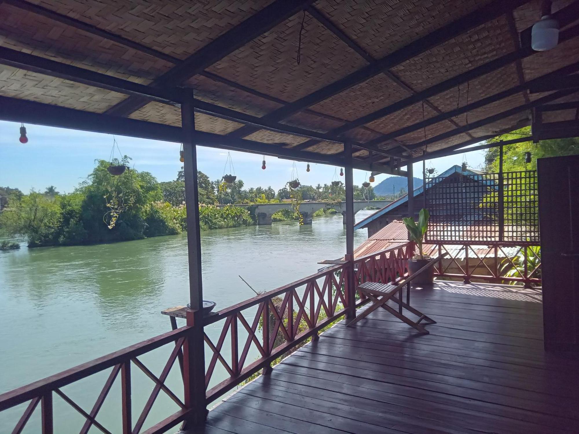 Friendship Guest House Don Det Ngoại thất bức ảnh